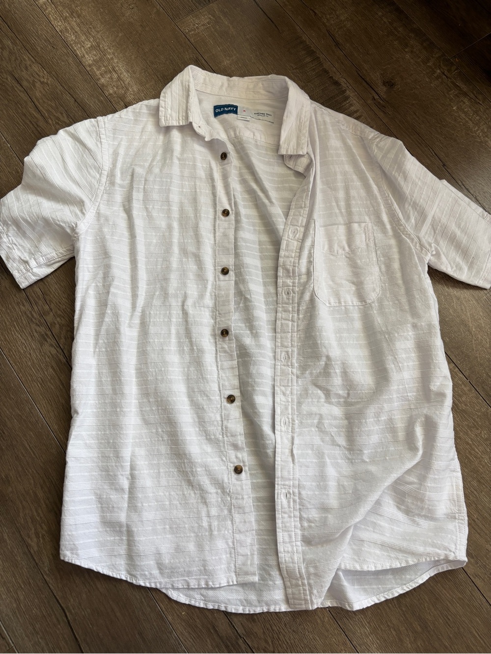 Old Navy White Short-Sleeve Button-Down Shirt with Subtle Stripe Texture